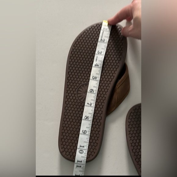 UGG Seaside Leather Flip Flop, Men’s USA 8 - Picture 11 of 12